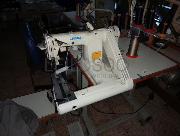 Máquinas de Coluna Alta · Máquina de Coser · Máquinas de Braço · Máquina de Bainha · Máquina de Ilhoses