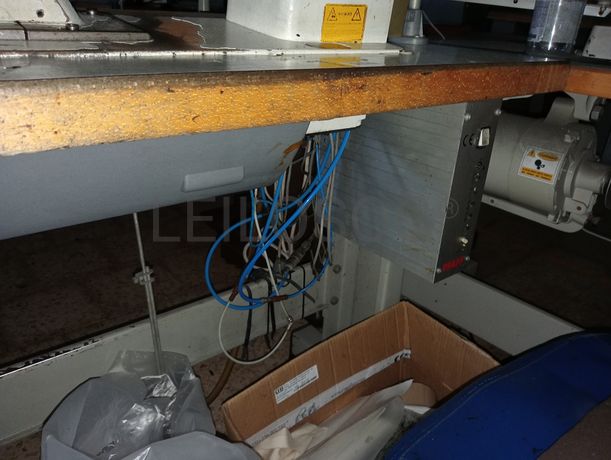 Máquinas de Coluna Alta · Máquina de Coser · Máquinas de Braço · Máquina de Bainha · Máquina de Ilhoses