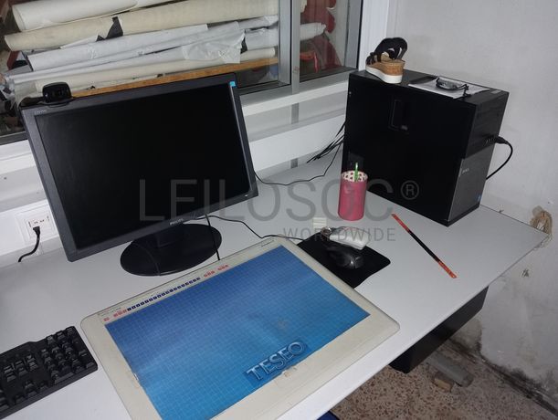 Máquina de Cortar moldes + Equipamento Informático