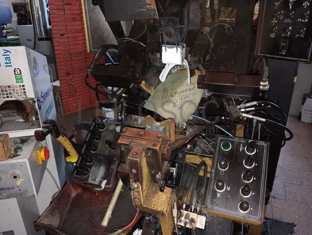 Máquina de Montar Bicos · Reativador