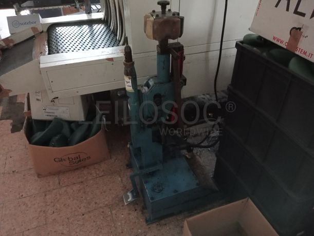 Forno · Máquinas de Retirar Formas