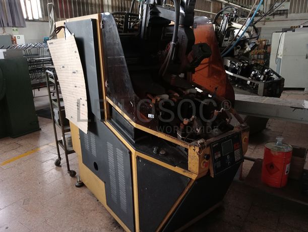 Máquina de Dar Cola