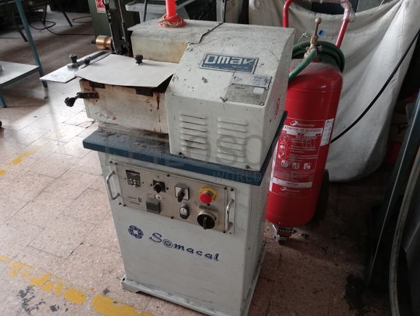 Máquina de Dar Cola · Filtro de Aspiração · Escovadeira