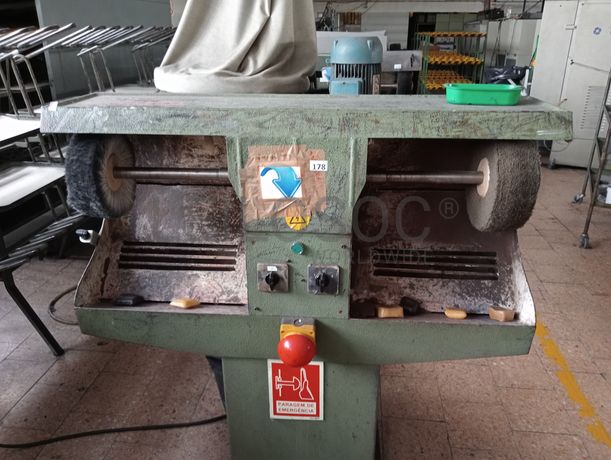 Máquina de Dar Cola · Filtro de Aspiração · Escovadeira