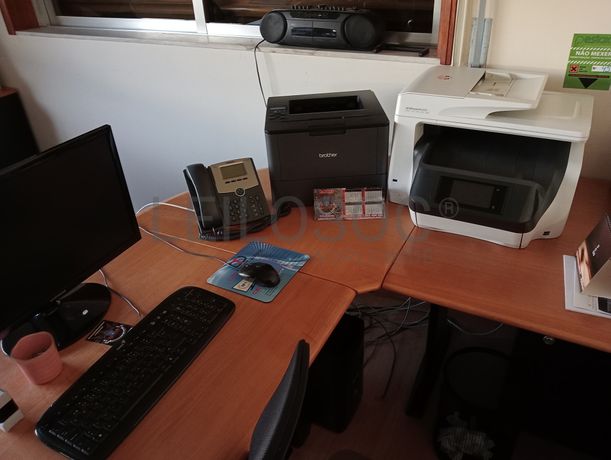 Equipamento Escritório