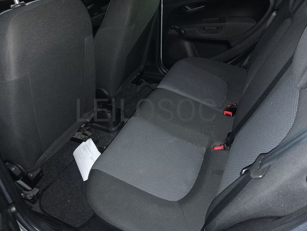 Fiat Punto · Ano 2009