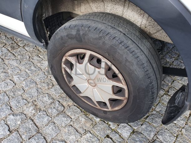 Ford Transit · Ano 2020