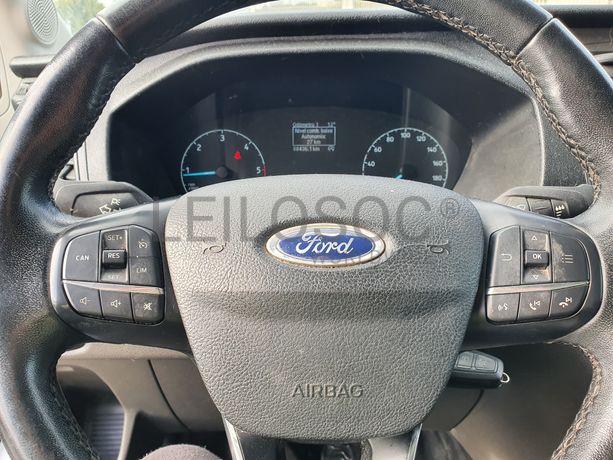 Ford Transit · Ano 2020