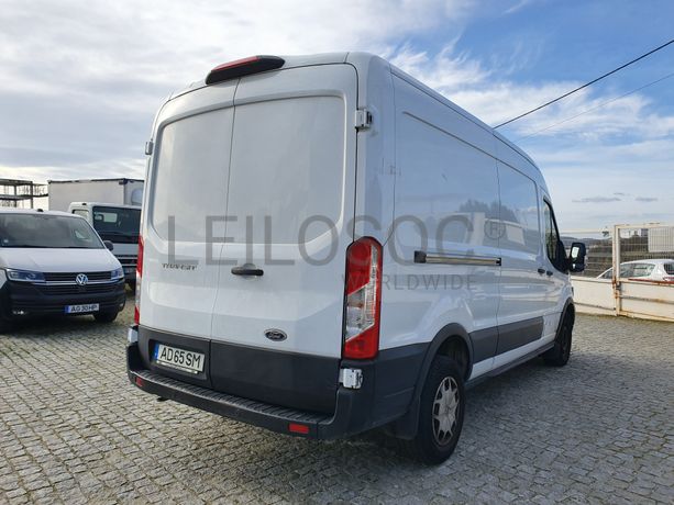 Ford Transit · Ano 2020