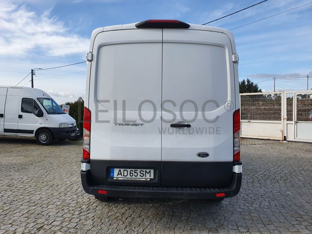 Ford Transit · Ano 2020