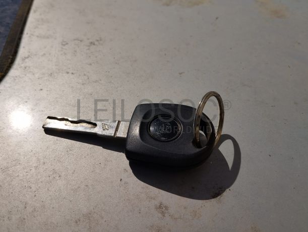 Volkswagen Golf · Ano 1998