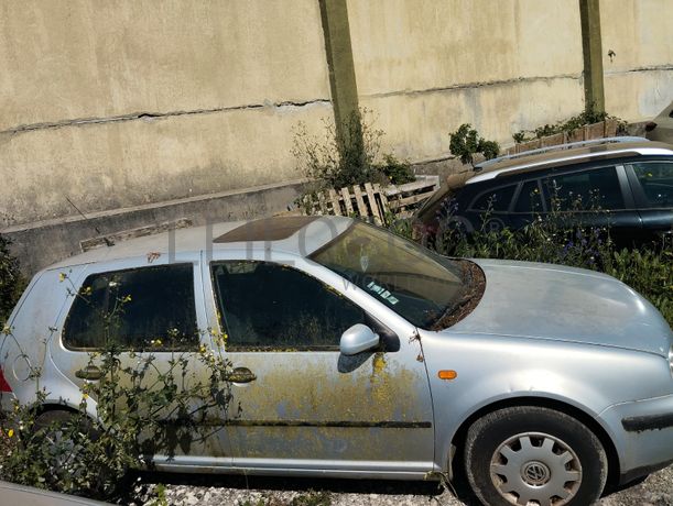 Volkswagen Golf · Ano 1998