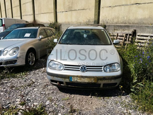Volkswagen Golf · Ano 1998