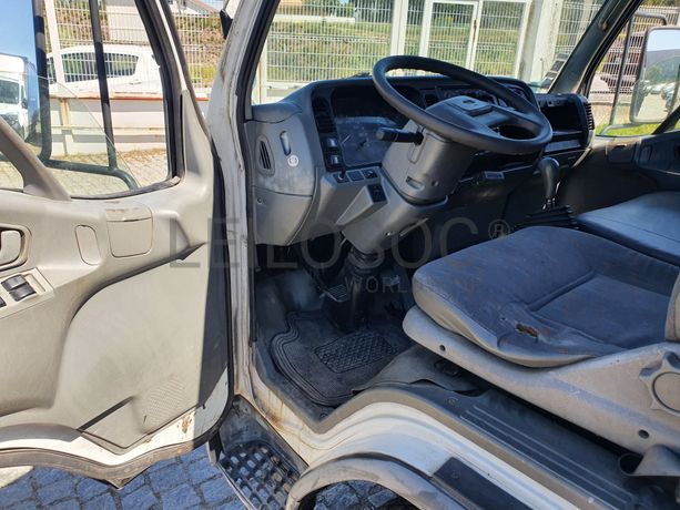 Mitsubishi Canter · Ano 2004