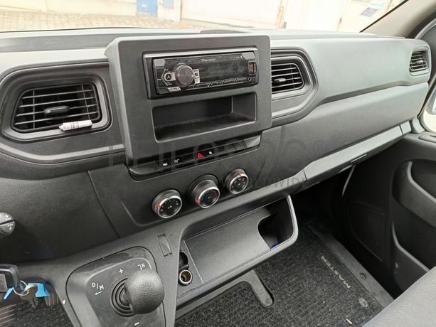 Renault Master · Ano 2021