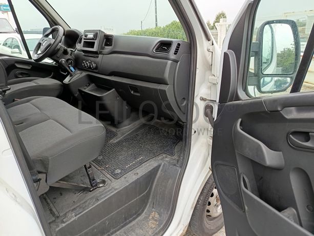 Renault Master · Ano 2021