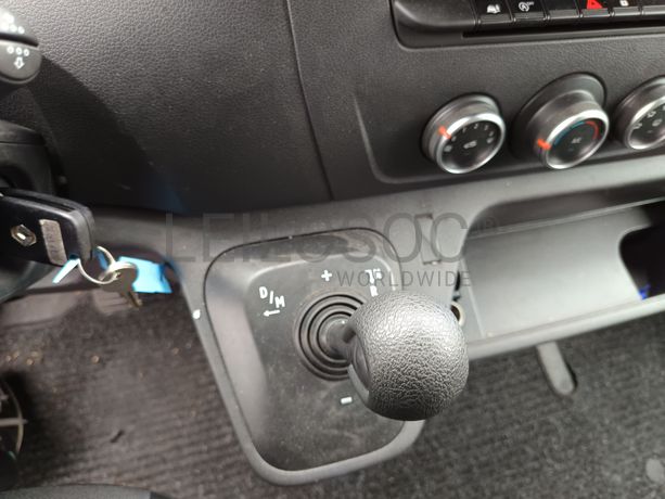 Renault Master · Ano 2021