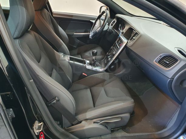 Volvo V60 · Ano 2013