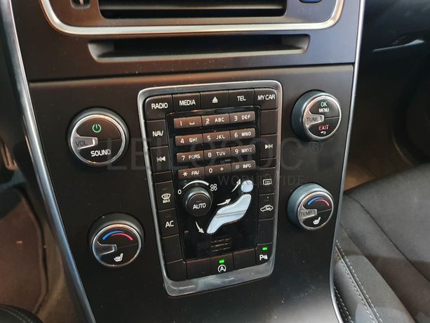 Volvo V60 · Ano 2013