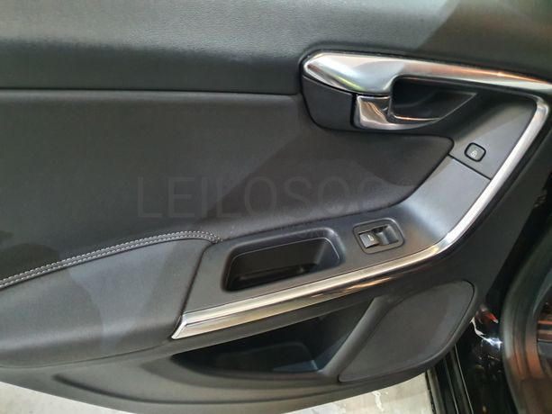 Volvo V60 · Ano 2013