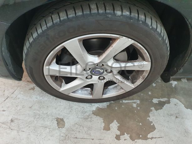 Volvo V60 · Ano 2013