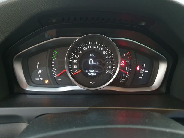 Volvo V60 · Ano 2013