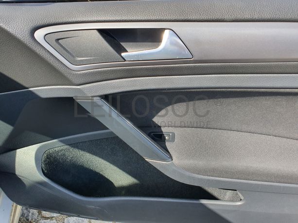 Volkswagen Golf · Ano 2009