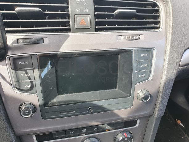 Volkswagen Golf · Ano 2009