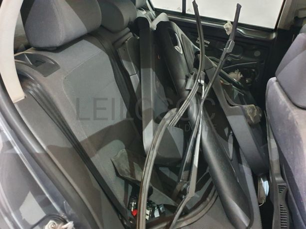 Volkswagen Golf · Ano 2006