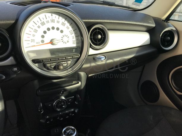 Mini One 1.6D · Ano 2011