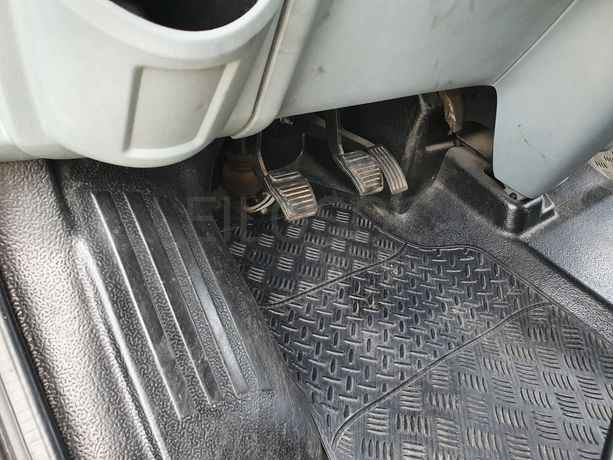 Ford Transit · Plataforma Elevatória · Ano 2007