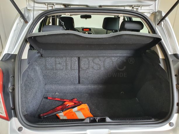 Renault Clio · Ano 2010