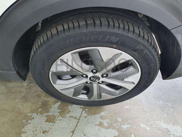 Kia E-Niro · Ano 2019