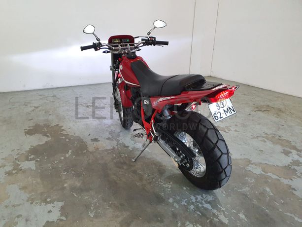 Yamaha SR 125 · Ano 1999