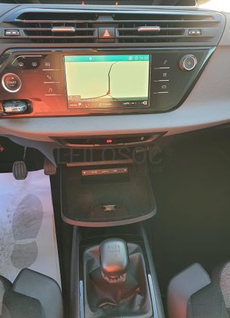 Citroën C4 Grand Spacetourer · Ano 2018