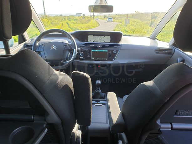 Citroën C4 Grand Spacetourer · Ano 2018