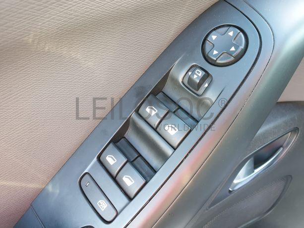 Citroën C4 Grand Spacetourer · Ano 2018