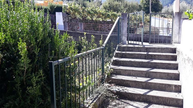 Moradia V3 · Manteigas, Guarda