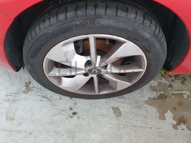 Renault Clio · Ano 2017