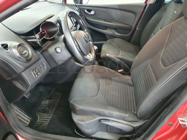 Renault Clio · Ano 2017