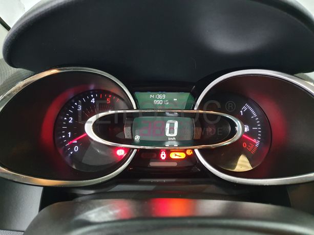 Renault Clio · Ano 2017