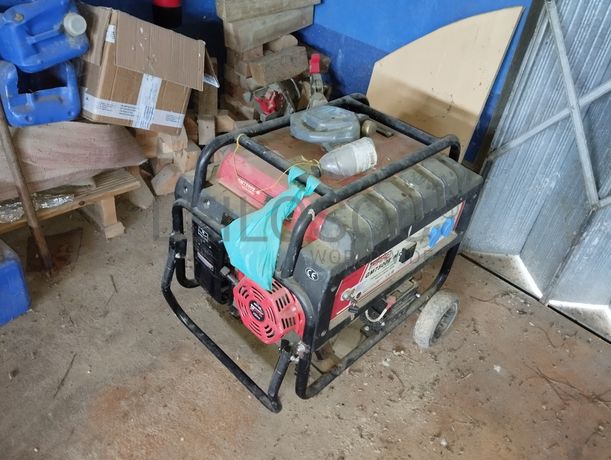 Equipamentos · Matéria-prima · Indústrias Carpintaria e Construção Civil