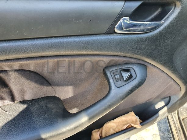 BMW 318D · Ano 2002