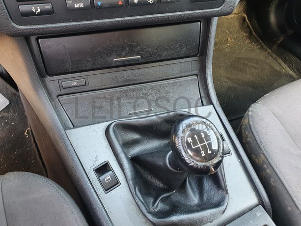 BMW 318D · Ano 2002