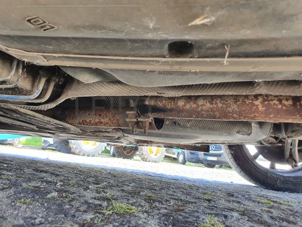 BMW 318D · Ano 2002