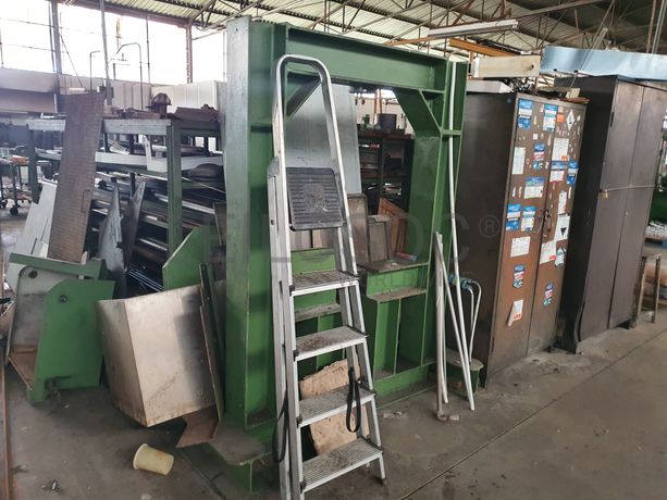 Ferros · Peças e Acessórios · Escadote · Carrinho · Aparelho Soldar · Bancada com Torno