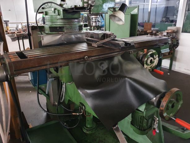 Fresadora Mecânica Induma