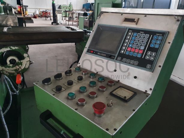 Fresadora Mecânica Induma