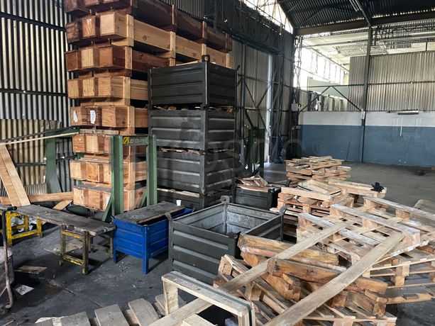 Serra Mesa · Caixotes Ferro