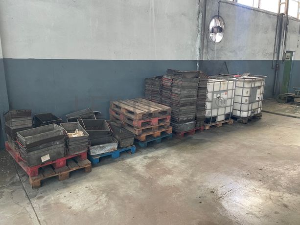 Caixas Ferro · Depósitos Água